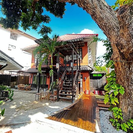 Villa'S Homestay เชียงใหม่ ภายนอก รูปภาพ