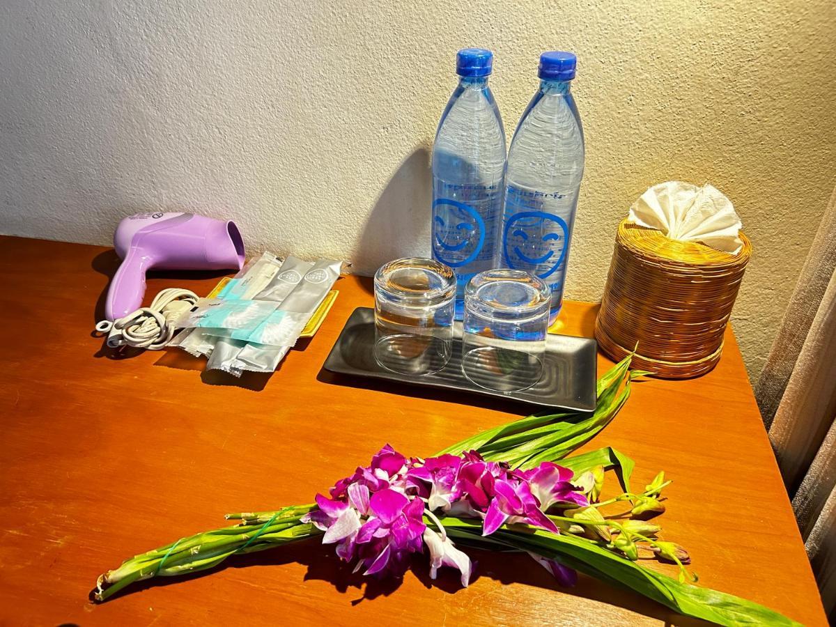 Villa'S Homestay เชียงใหม่ ภายนอก รูปภาพ