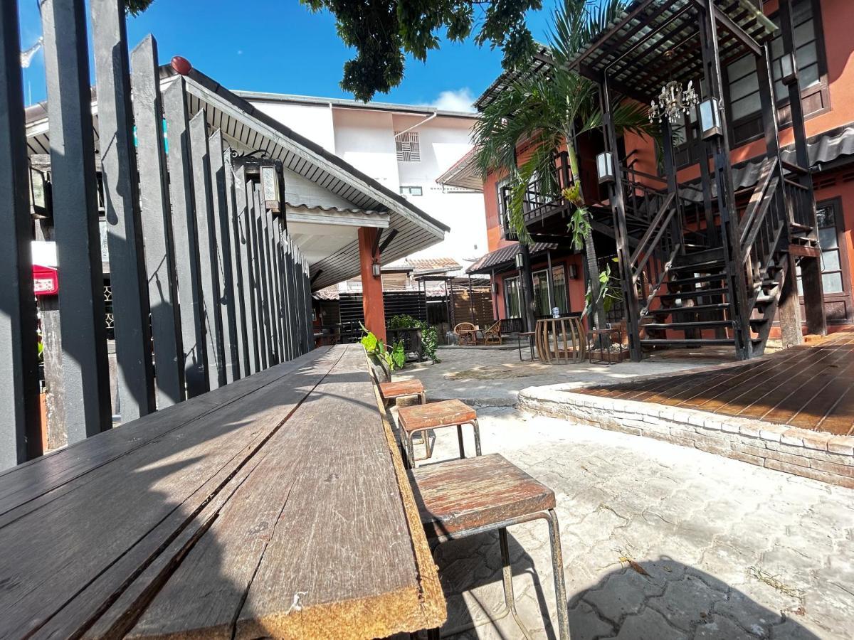 Villa'S Homestay เชียงใหม่ ภายนอก รูปภาพ