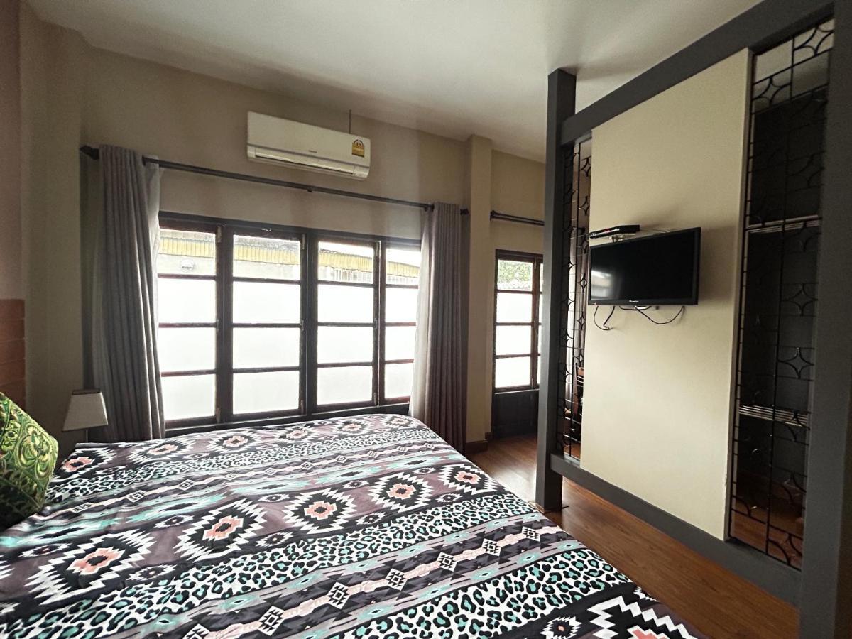 Villa'S Homestay เชียงใหม่ ภายนอก รูปภาพ